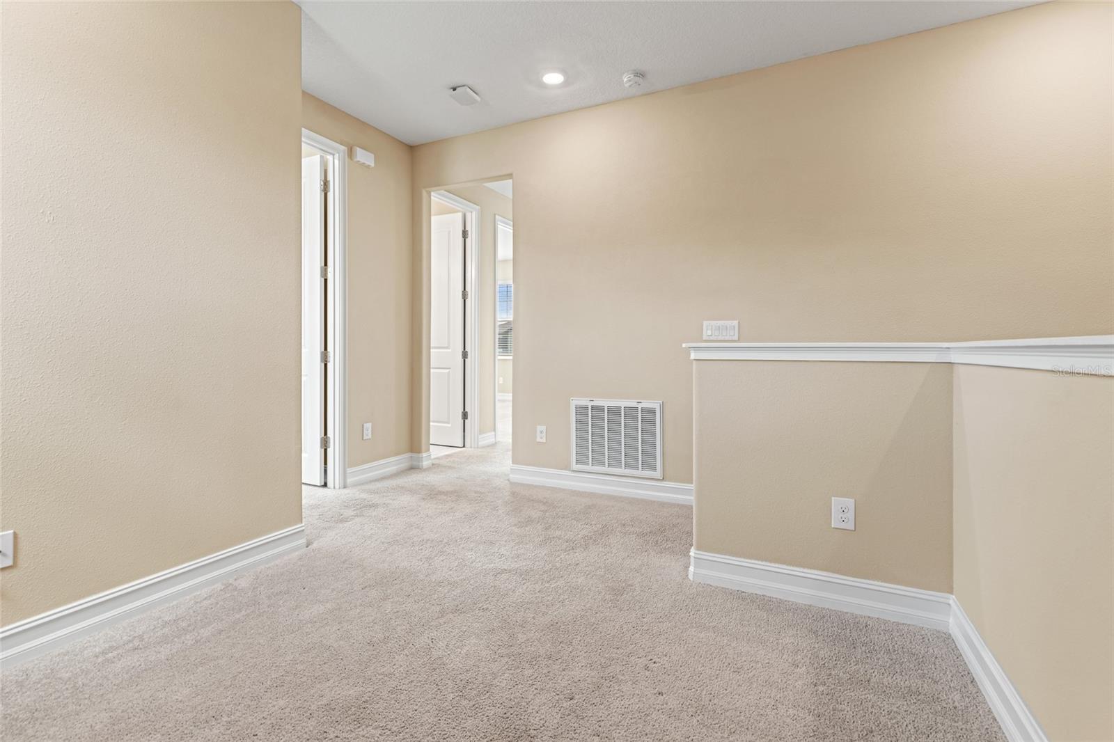 4896 SAN MARTINO DR, WESLEY CHAPEL, FL, 33543