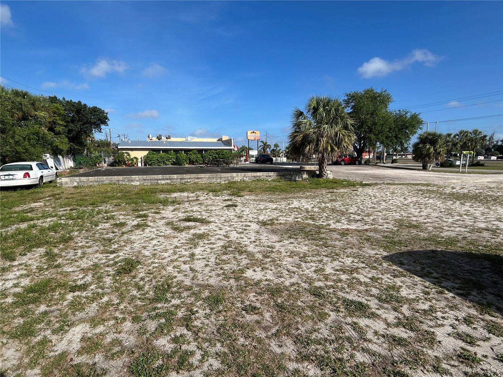 3601 TAMIAMI TRL, PORT CHARLOTTE, FL, 33952