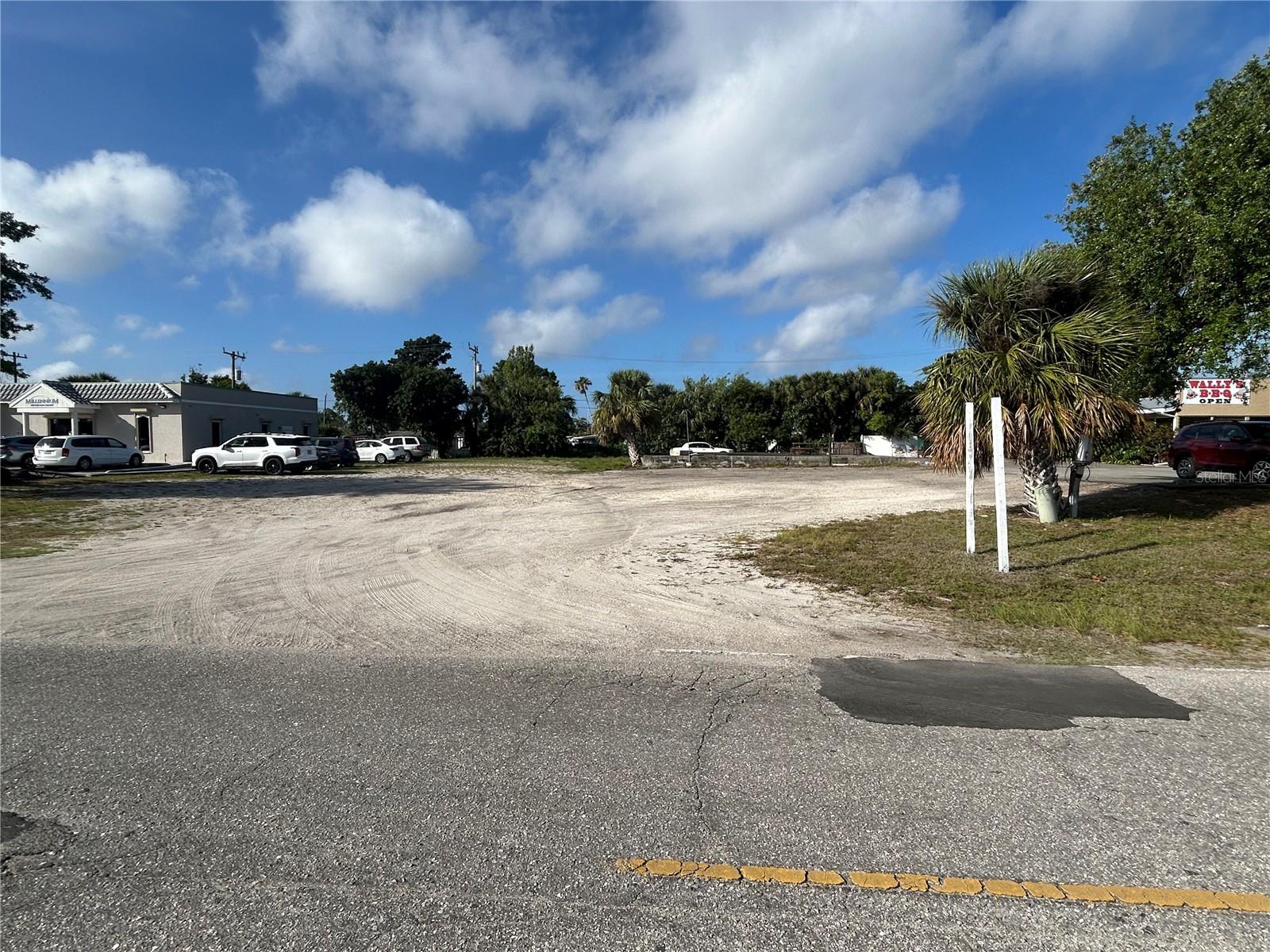 3601 TAMIAMI TRL, PORT CHARLOTTE, FL, 33952