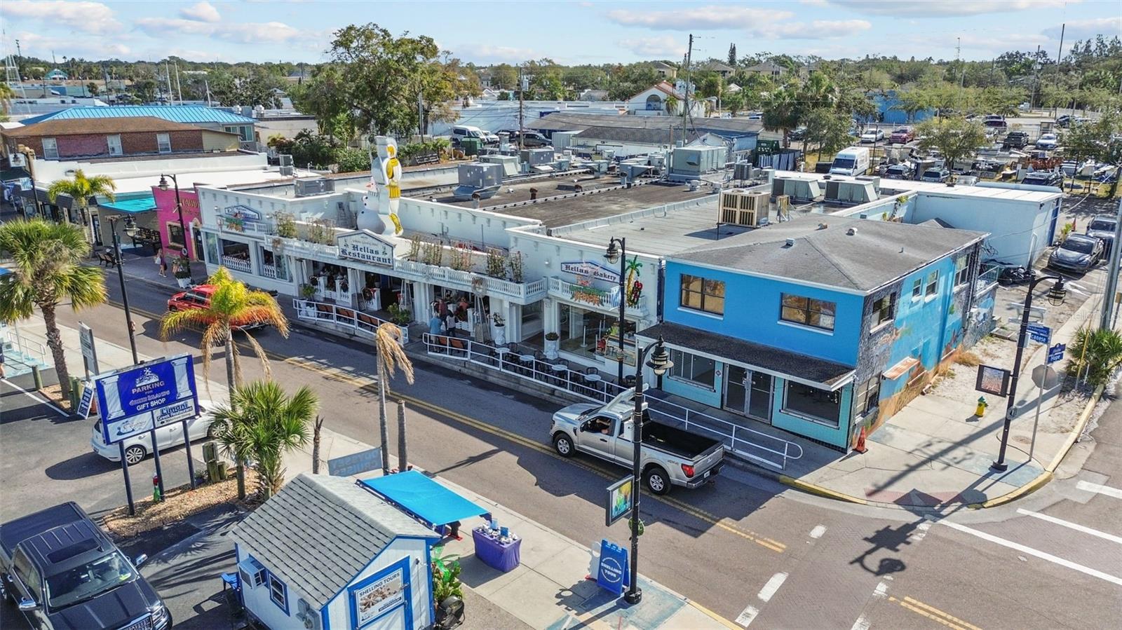 426 VILLAGE DR, TARPON SPRINGS, FL, 34689