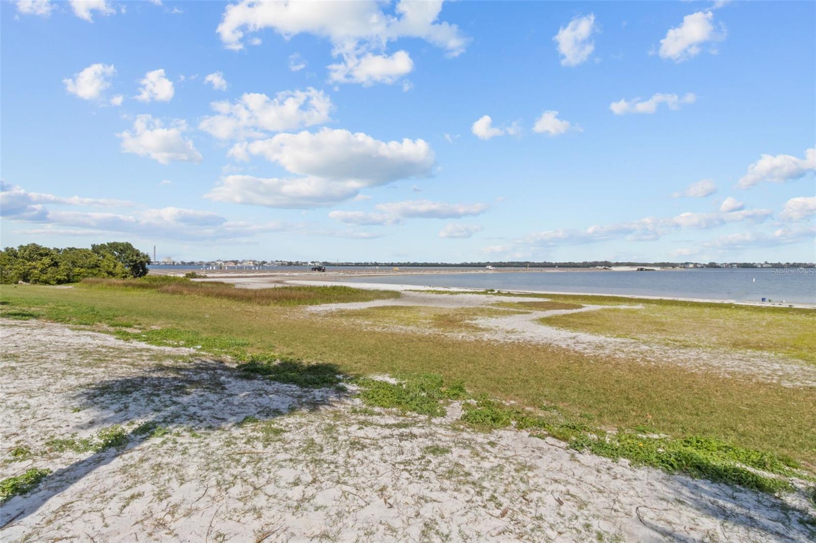 426 VILLAGE DR, TARPON SPRINGS, FL, 34689