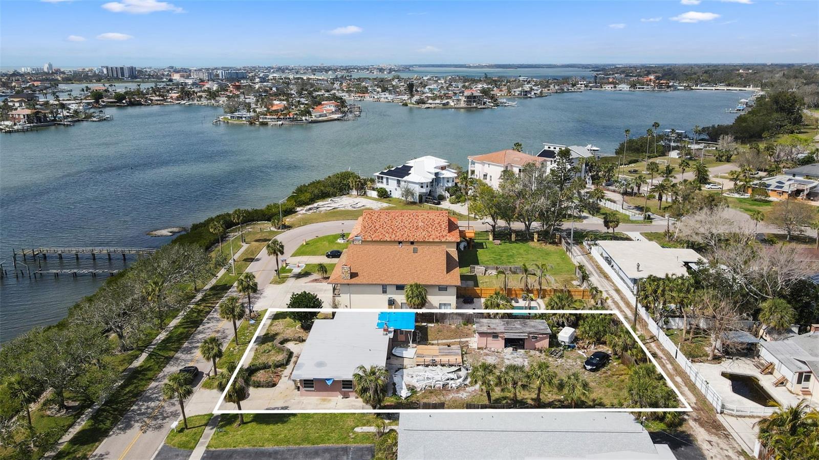 7075 SUNSET DR S, SOUTH PASADENA, FL, 33707