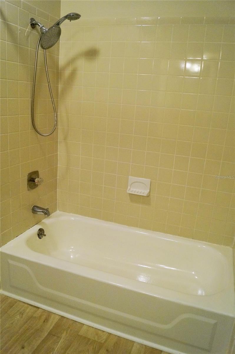6106 MONTANA AVE, NEW PORT RICHEY, FL, 34653