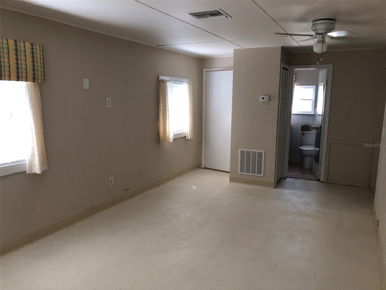 6106 MONTANA AVE, NEW PORT RICHEY, FL, 34653