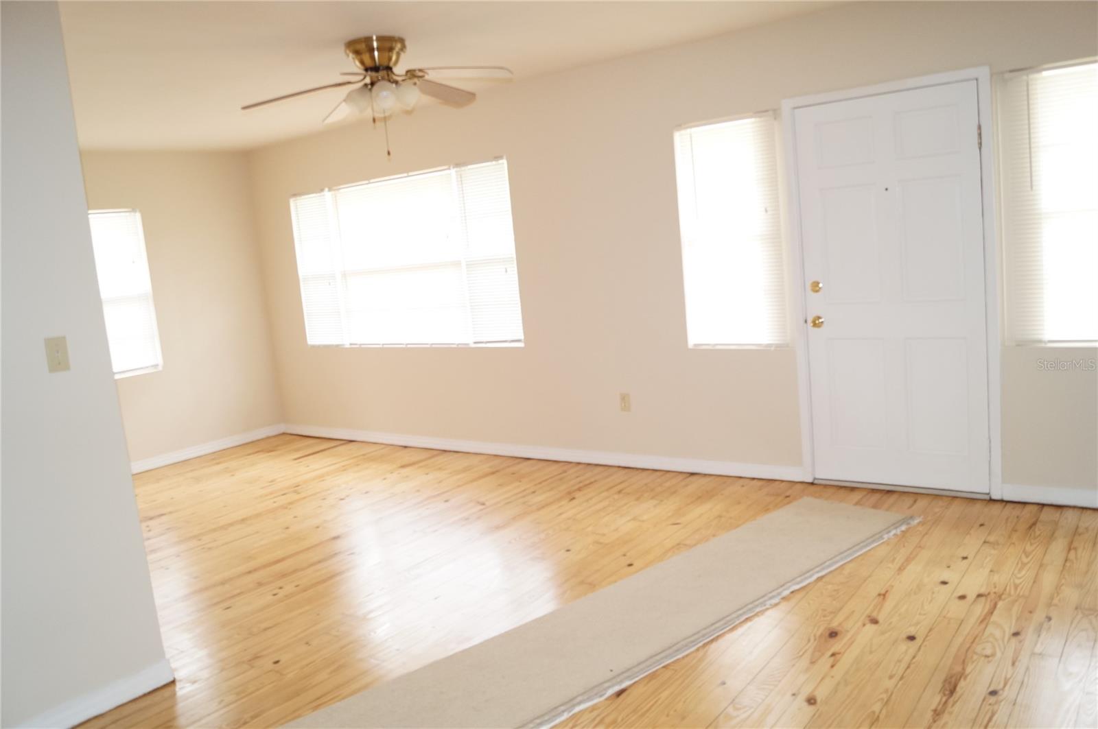 6106 MONTANA AVE, NEW PORT RICHEY, FL, 34653