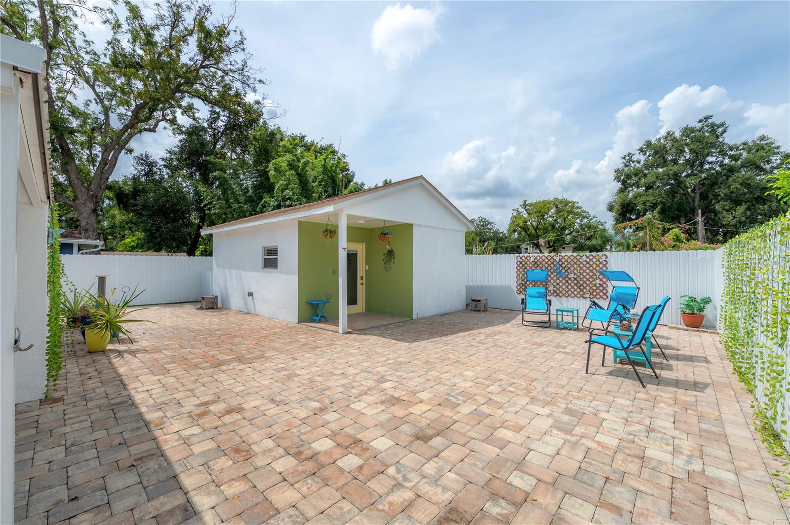 7006 N DUNCAN AVE, TAMPA, FL, 33604