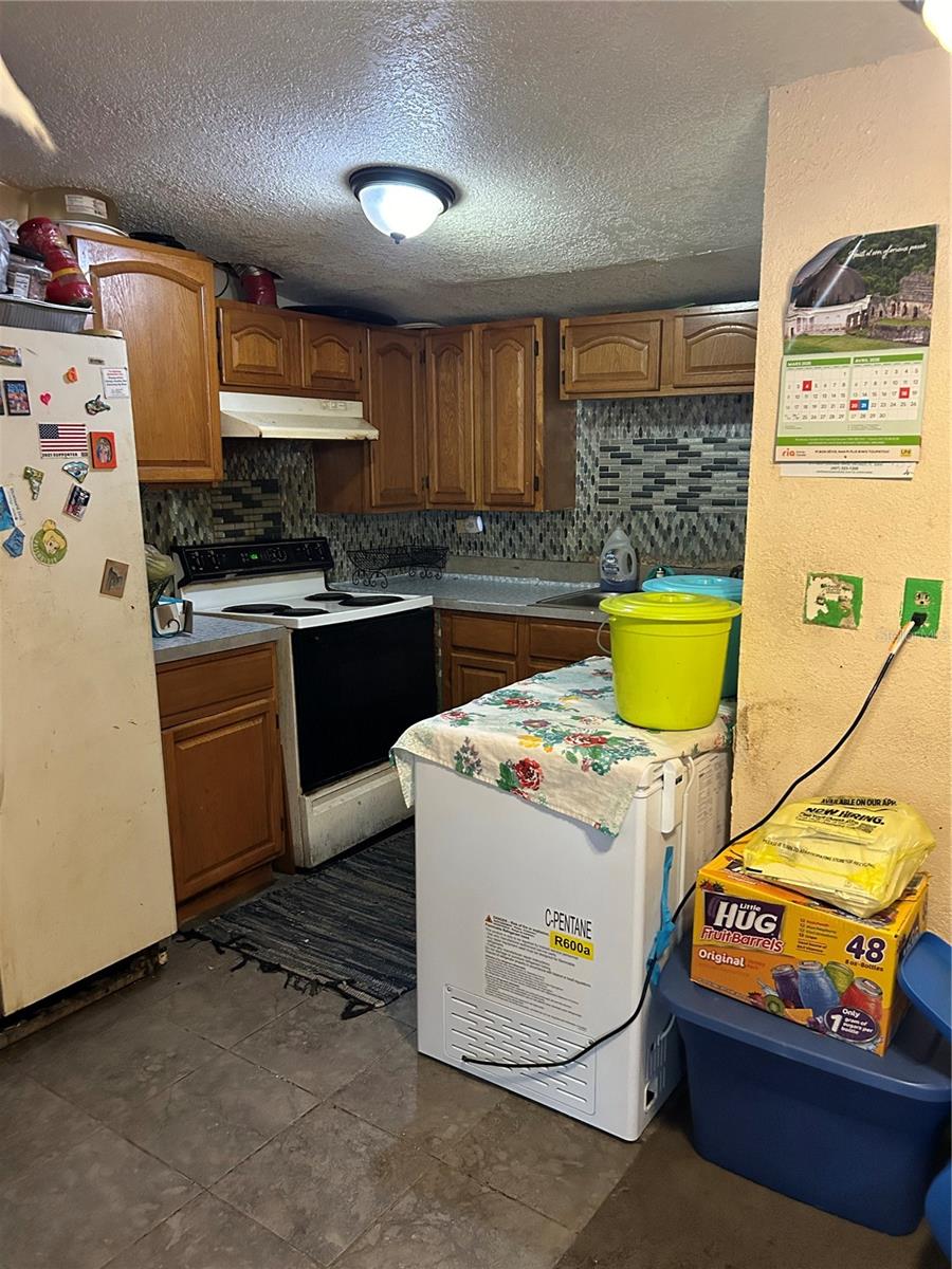 330 S BUENA VISTA AVE, ORLANDO, FL, 32835