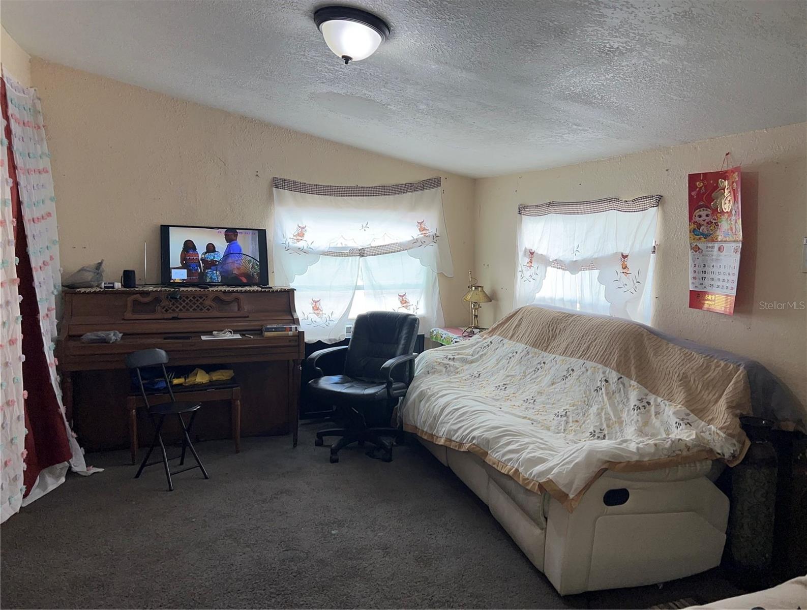 330 S BUENA VISTA AVE, ORLANDO, FL, 32835