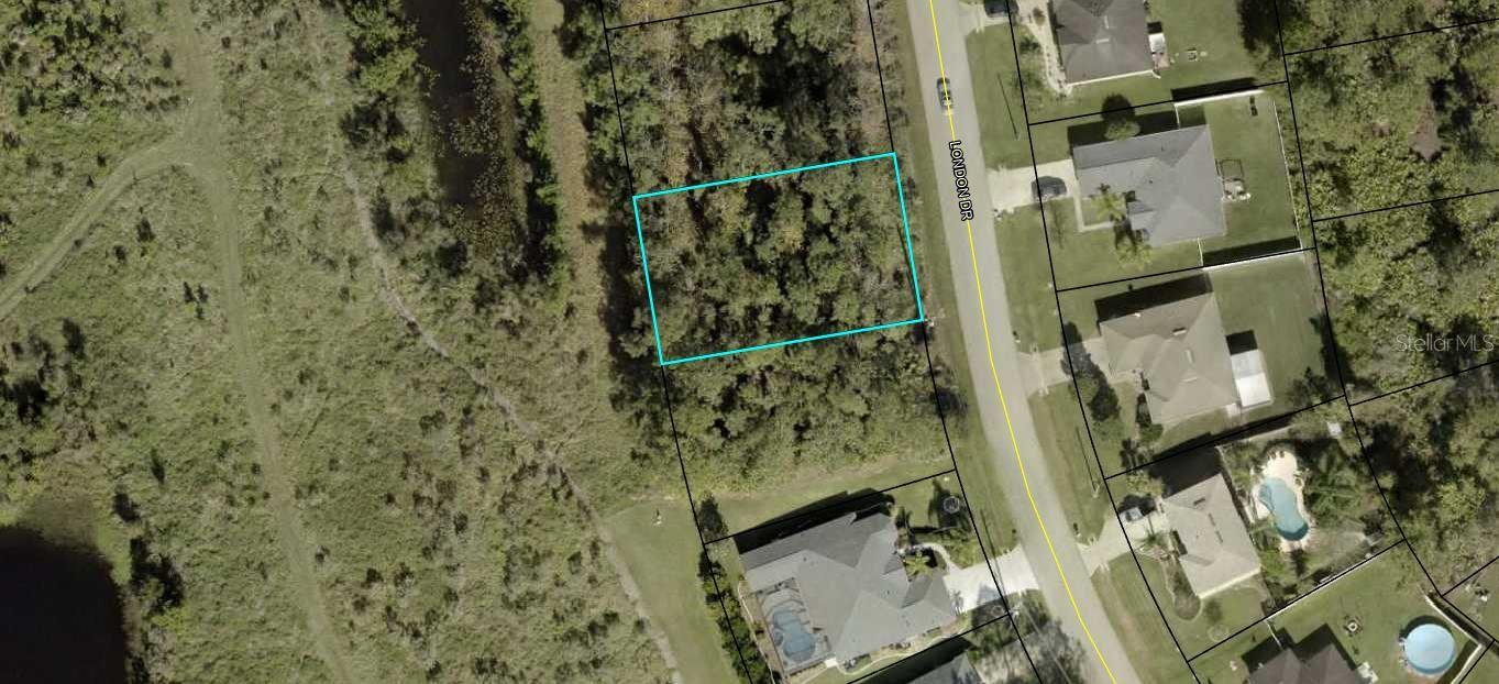 127 LONDON DR, PALM COAST, FL, 32137