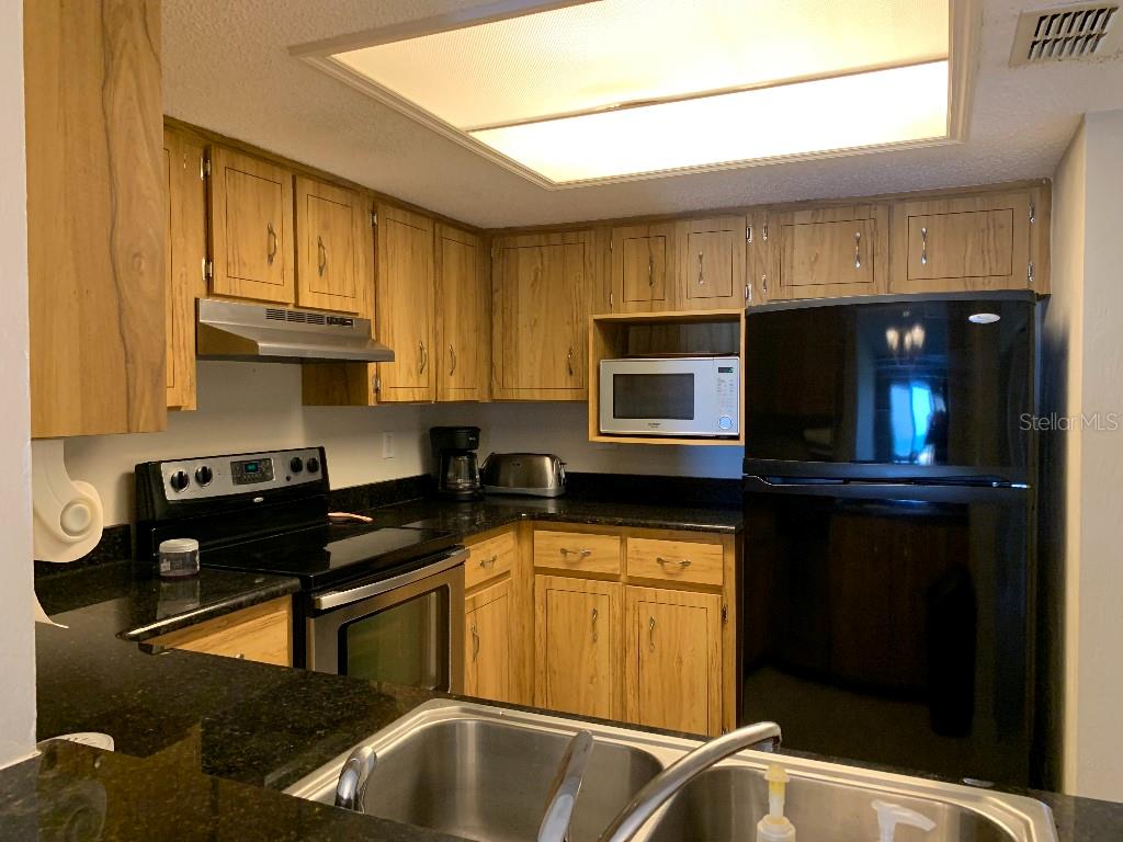 2600 OCEAN SHORE BLVD #111, ORMOND BEACH, FL, 32176