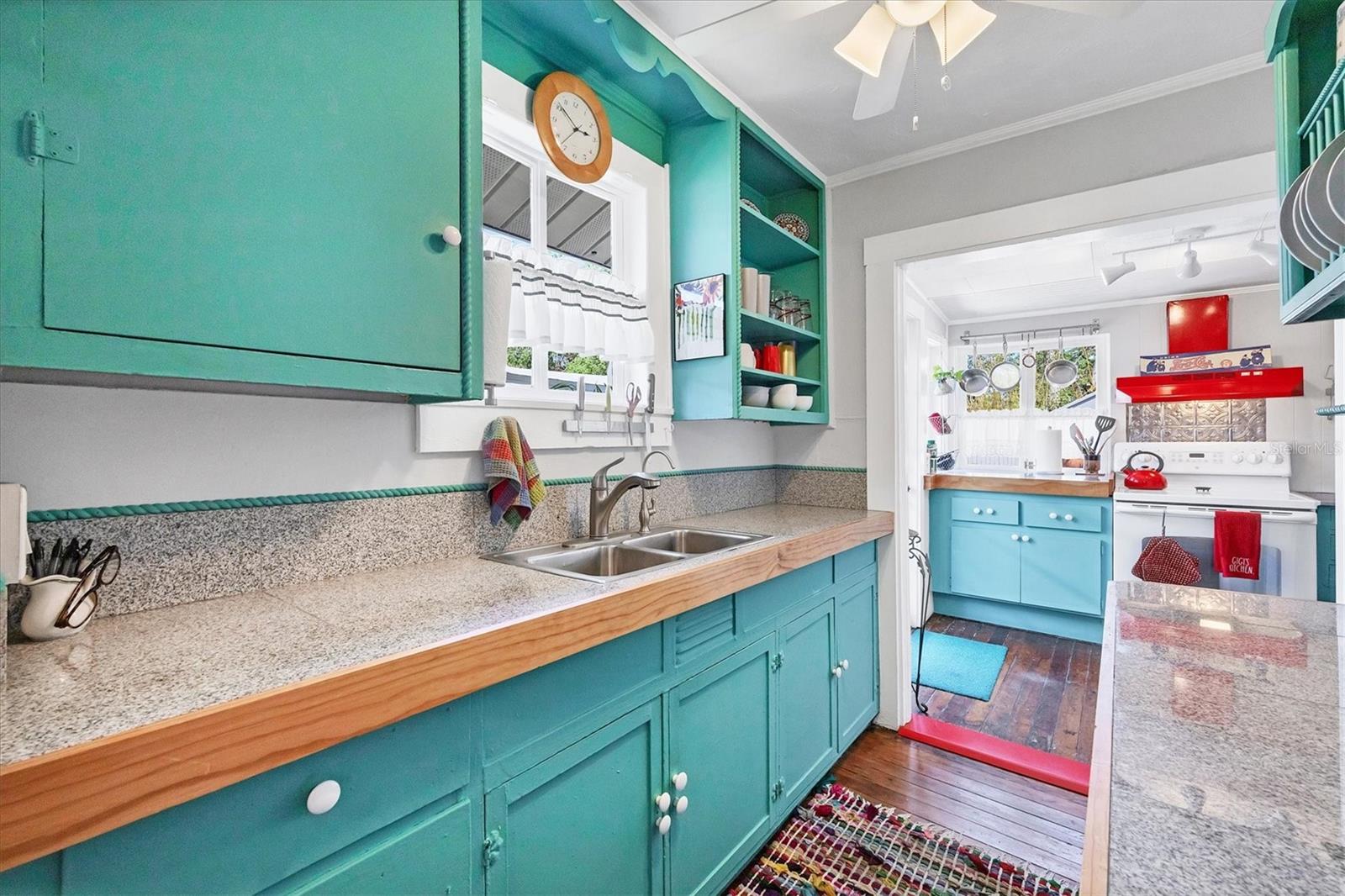 4019 WORCESTER RD, SARASOTA, FL, 34231