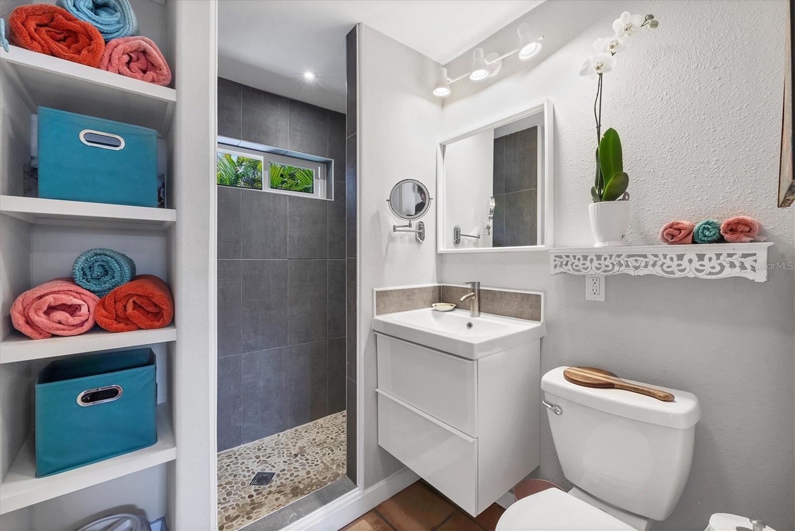 4019 WORCESTER RD, SARASOTA, FL, 34231