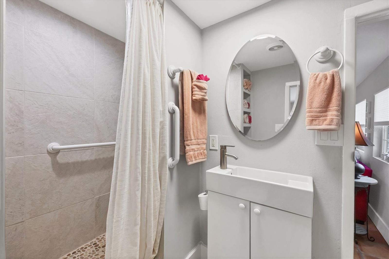 4019 WORCESTER RD, SARASOTA, FL, 34231
