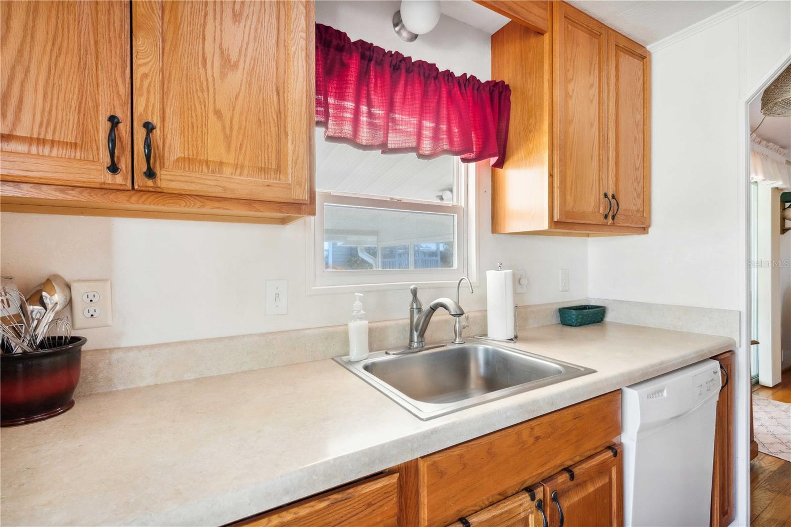 36748 CAMELIA CT, ZEPHYRHILLS, FL, 33542