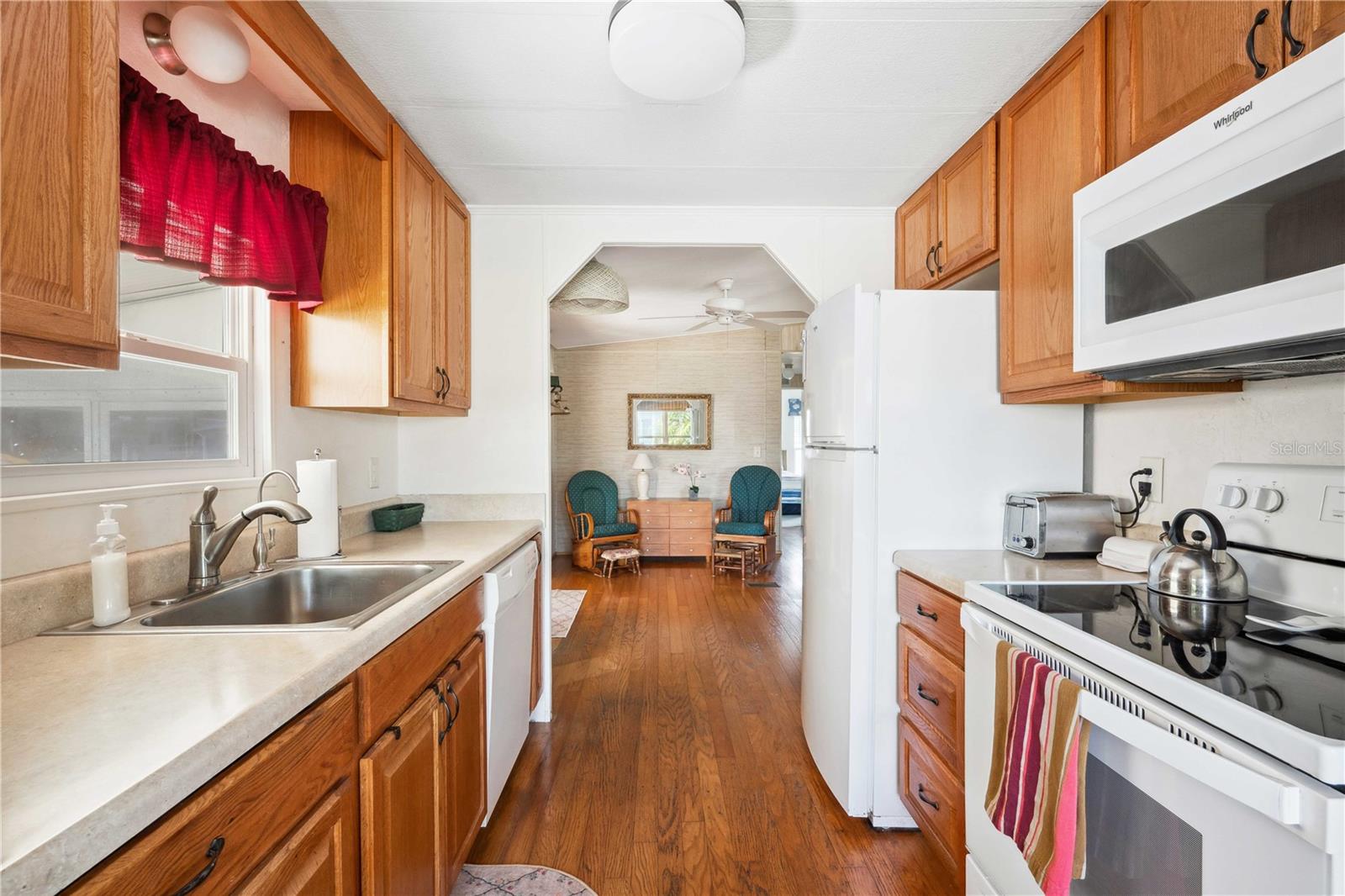 36748 CAMELIA CT, ZEPHYRHILLS, FL, 33542