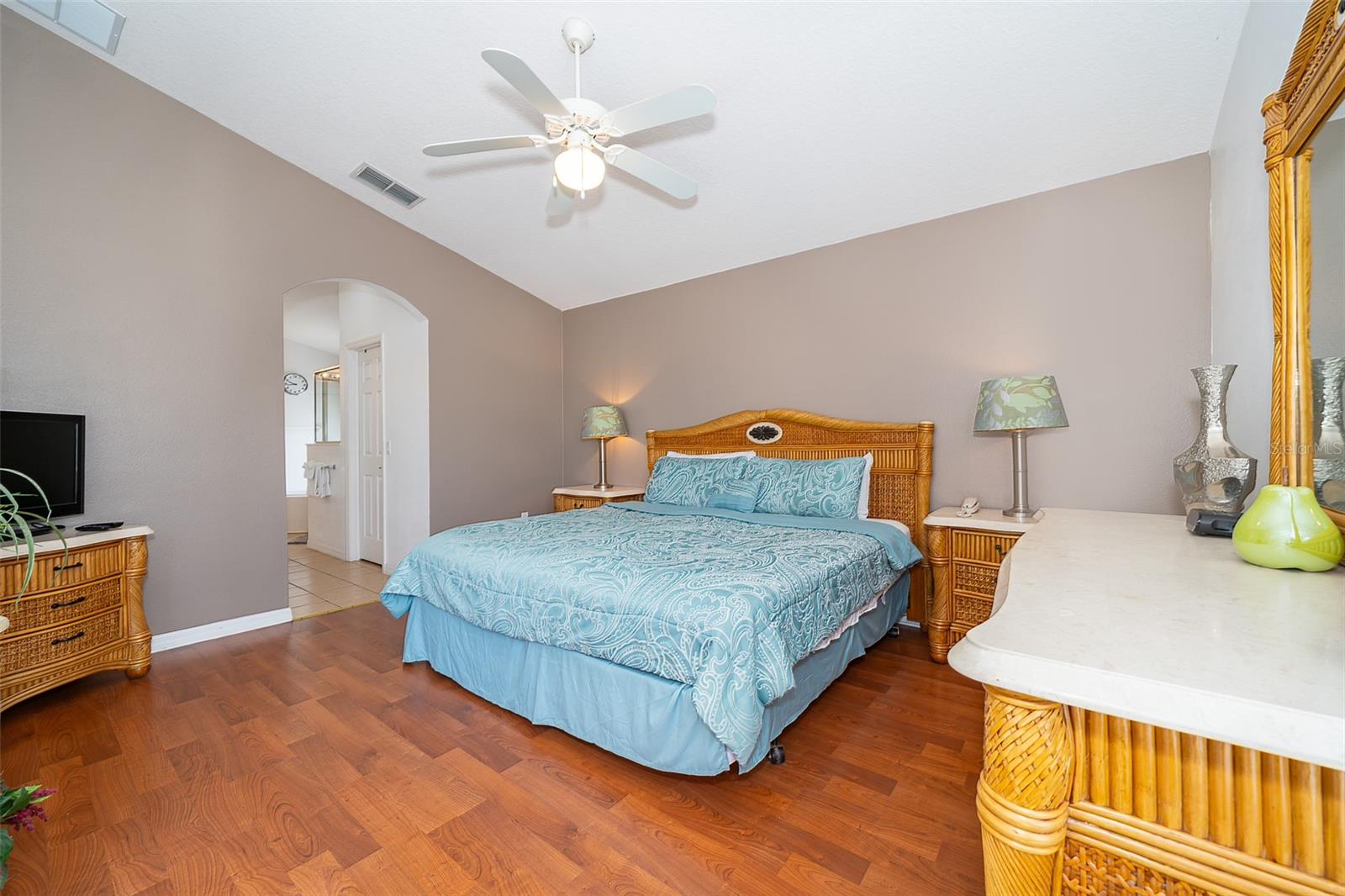 4809 CUMBRIAN LAKES DR, KISSIMMEE, FL, 34746