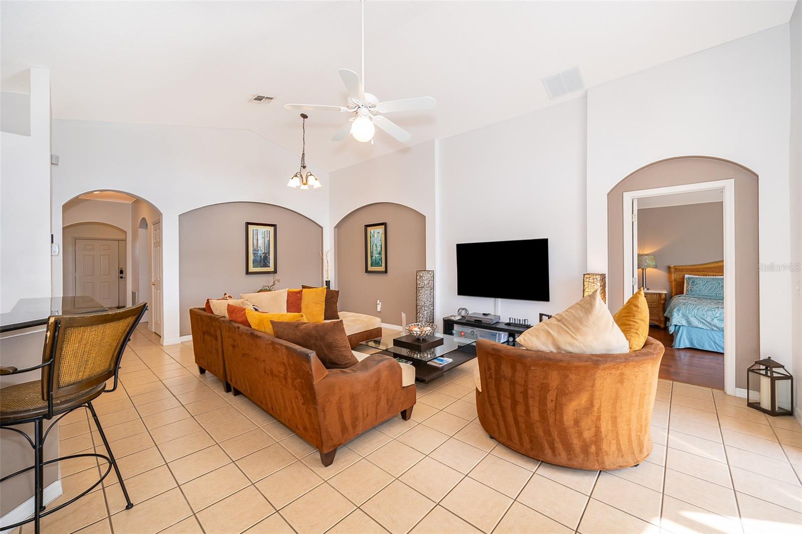 4809 CUMBRIAN LAKES DR, KISSIMMEE, FL, 34746