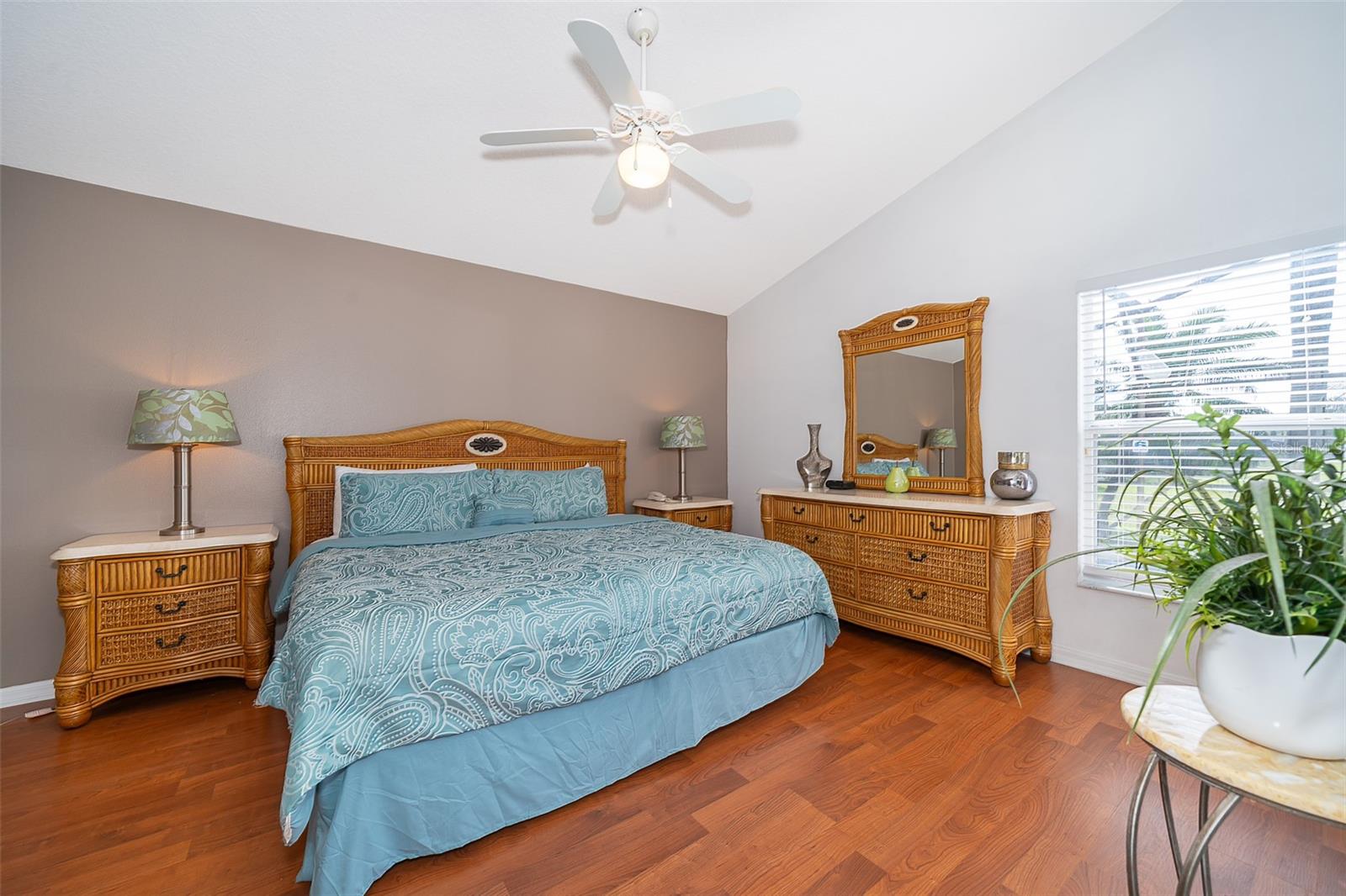 4809 CUMBRIAN LAKES DR, KISSIMMEE, FL, 34746