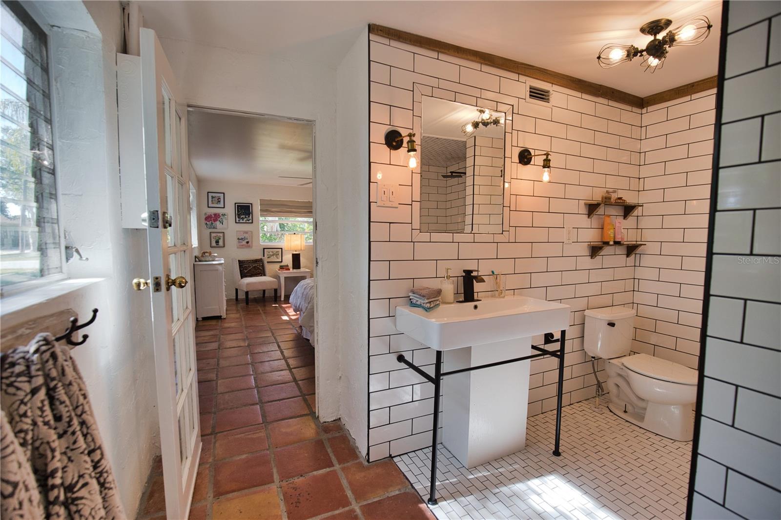 650 EDWARDS ST, ENGLEWOOD, FL, 34223