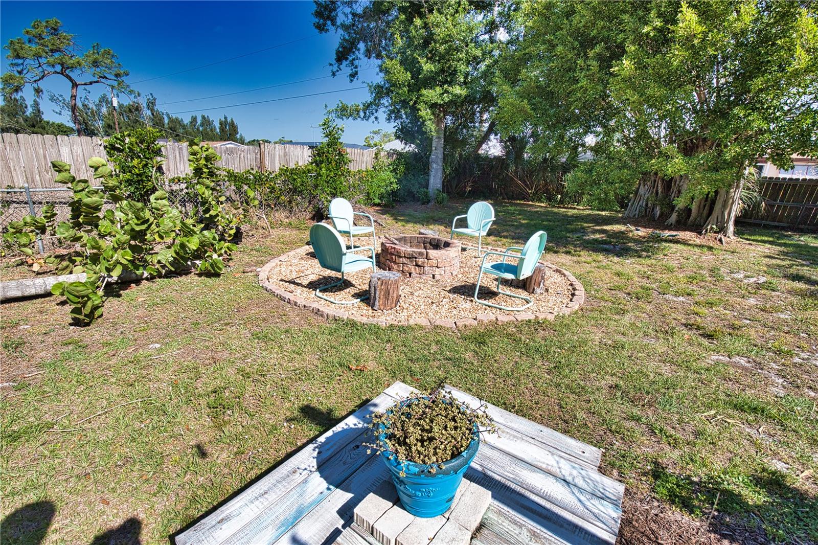 650 EDWARDS ST, ENGLEWOOD, FL, 34223