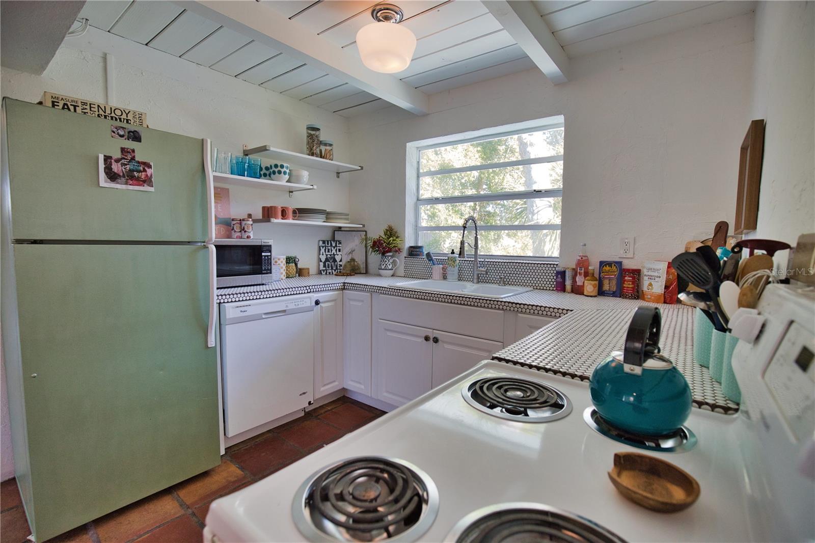 650 EDWARDS ST, ENGLEWOOD, FL, 34223