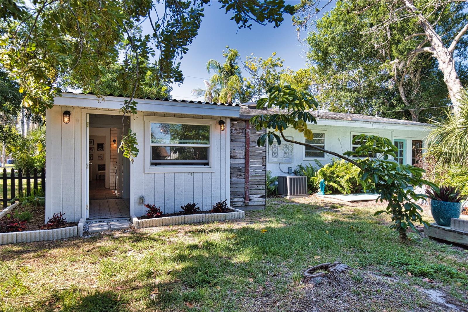 650 EDWARDS ST, ENGLEWOOD, FL, 34223