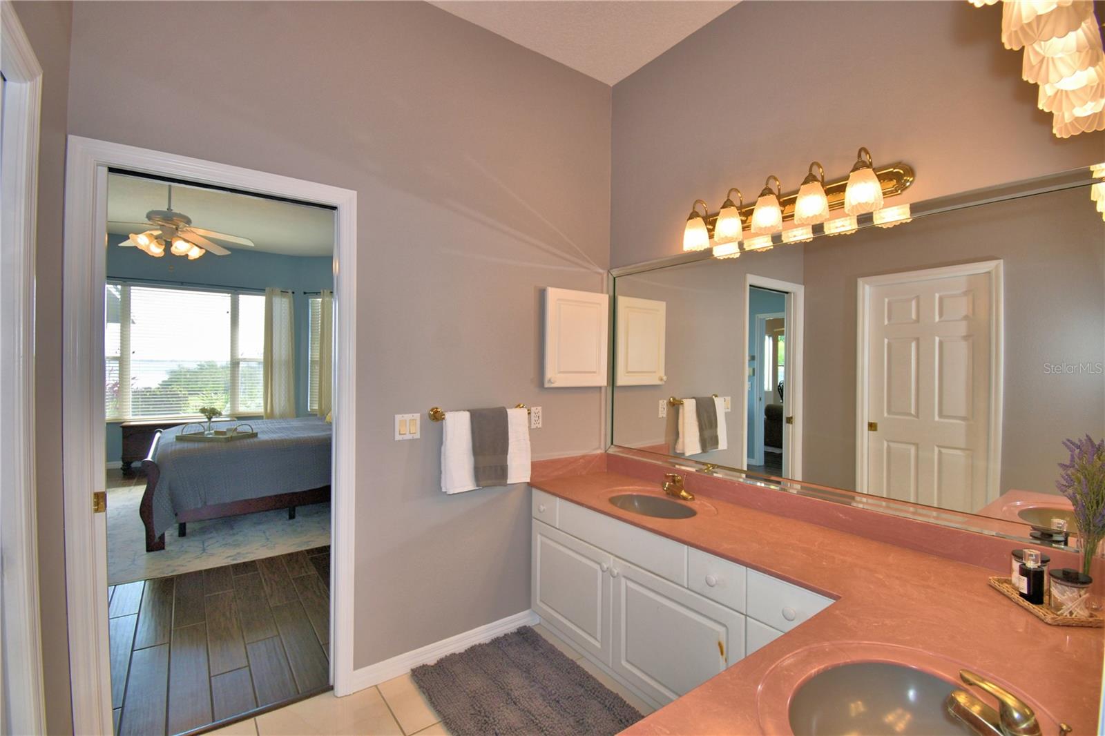 329 HAMILTON SHORES DR NE, WINTER HAVEN, FL, 33881