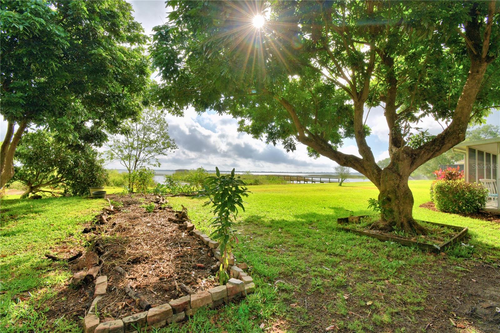 329 HAMILTON SHORES DR NE, WINTER HAVEN, FL, 33881