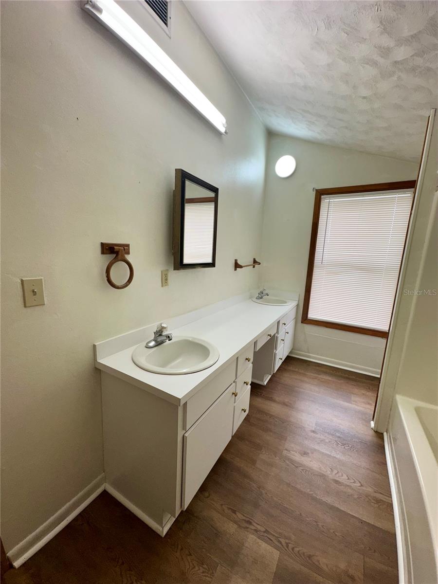 520 SW 5TH AVE, LAKE BUTLER, FL, 32054