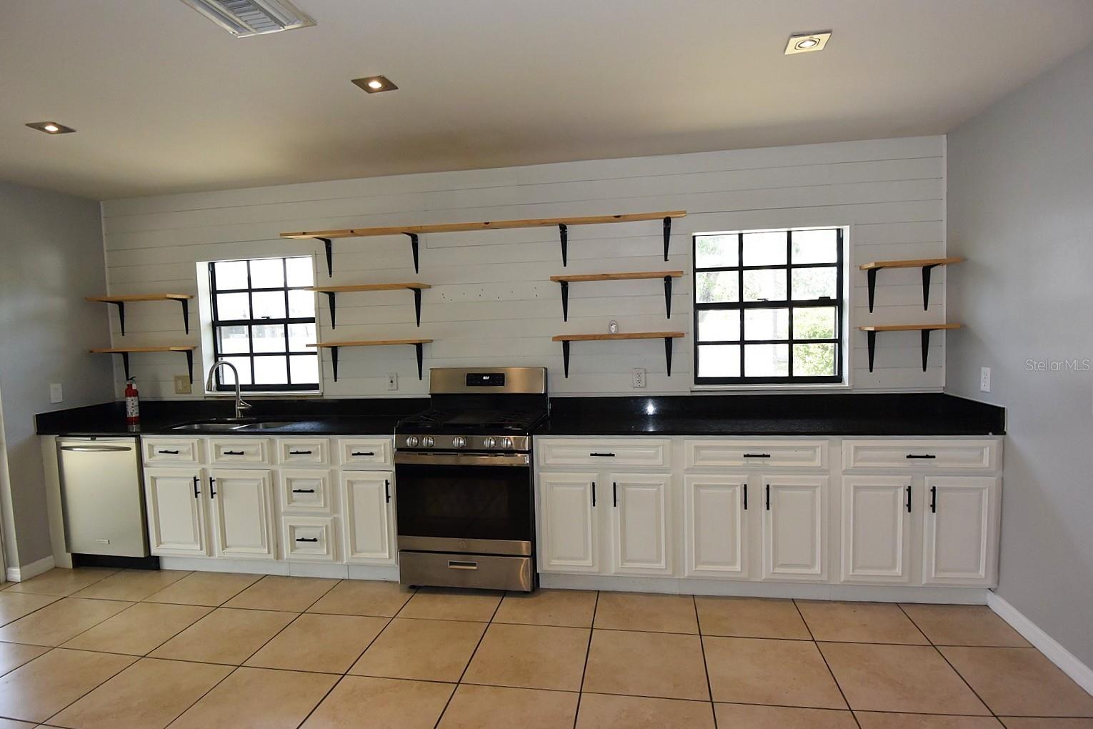 23310 CASCADE PL, LAND O LAKES, FL, 34639