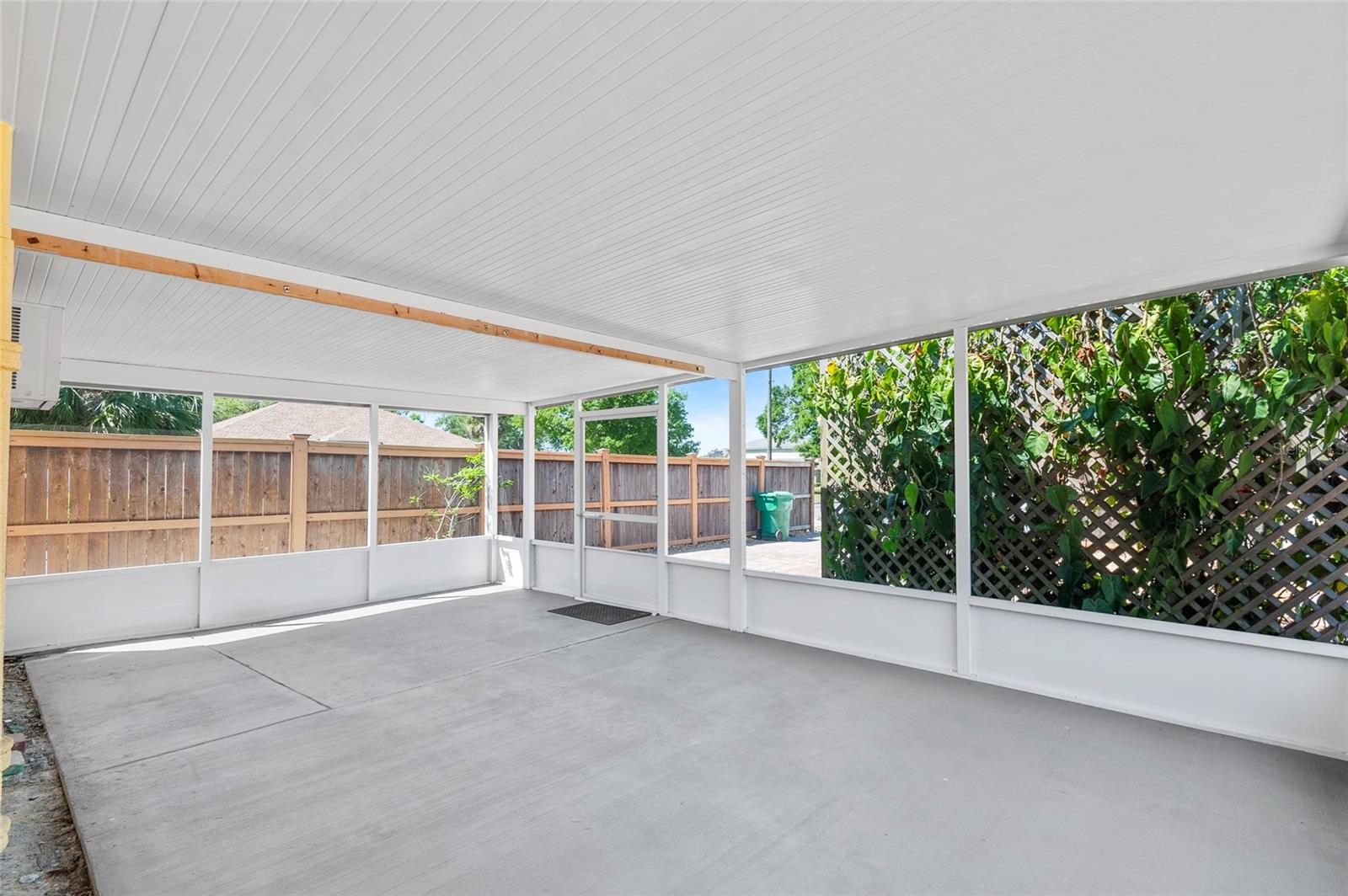 335 W BAY ST, WINTER GARDEN, FL, 34787