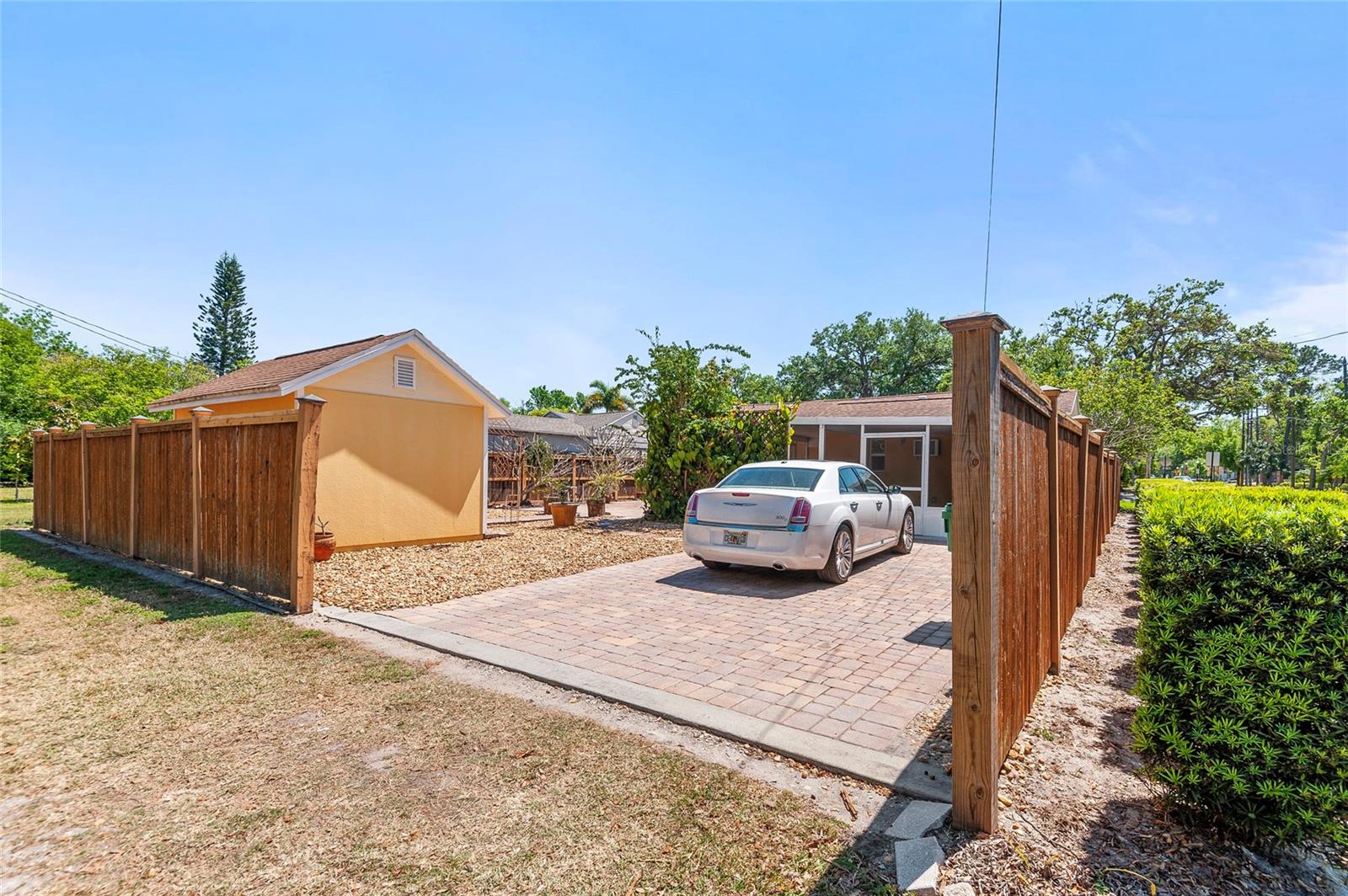 335 W BAY ST, WINTER GARDEN, FL, 34787