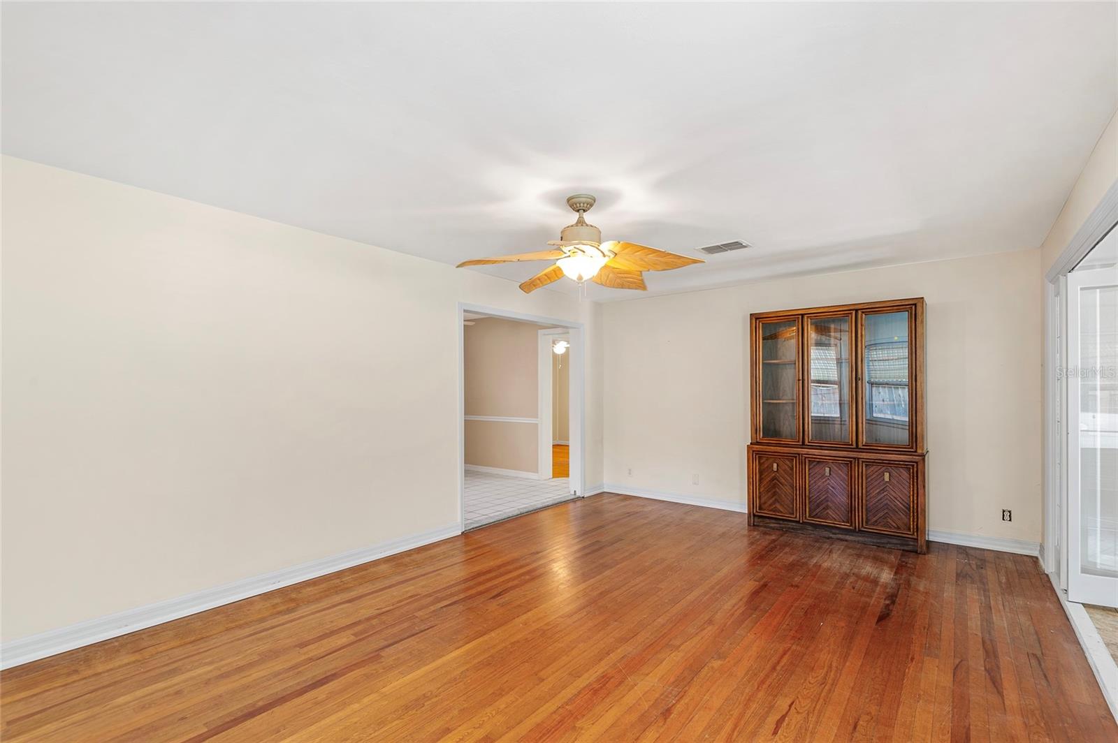 335 W BAY ST, WINTER GARDEN, FL, 34787