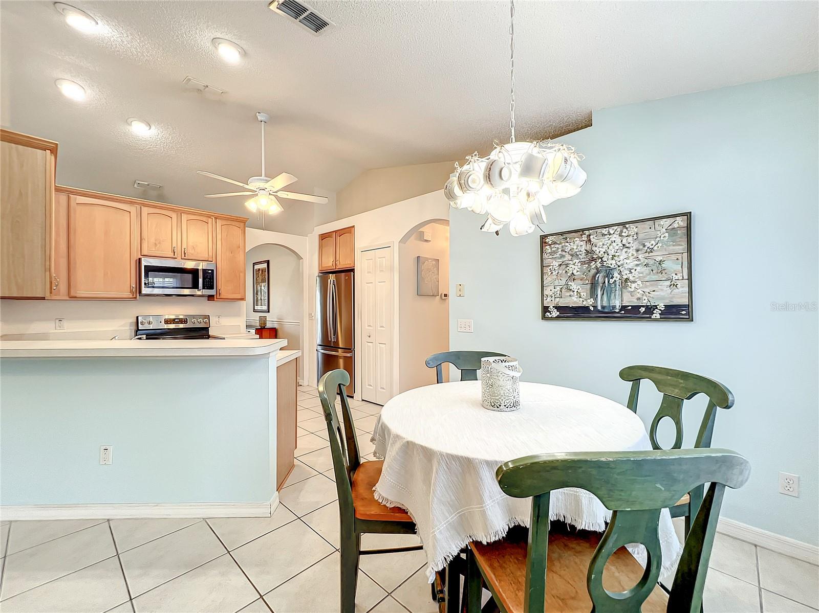 1407 ISLAND COVE DR, DELAND, FL, 32724