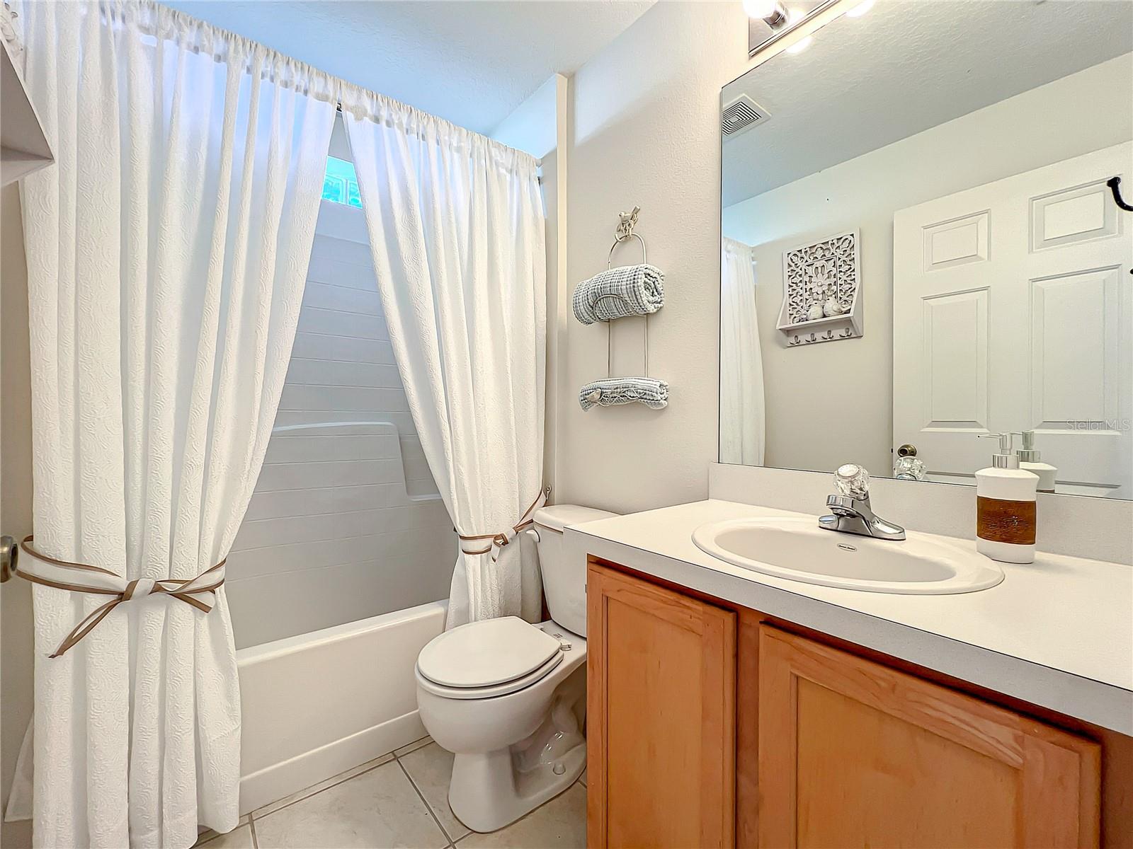 1407 ISLAND COVE DR, DELAND, FL, 32724