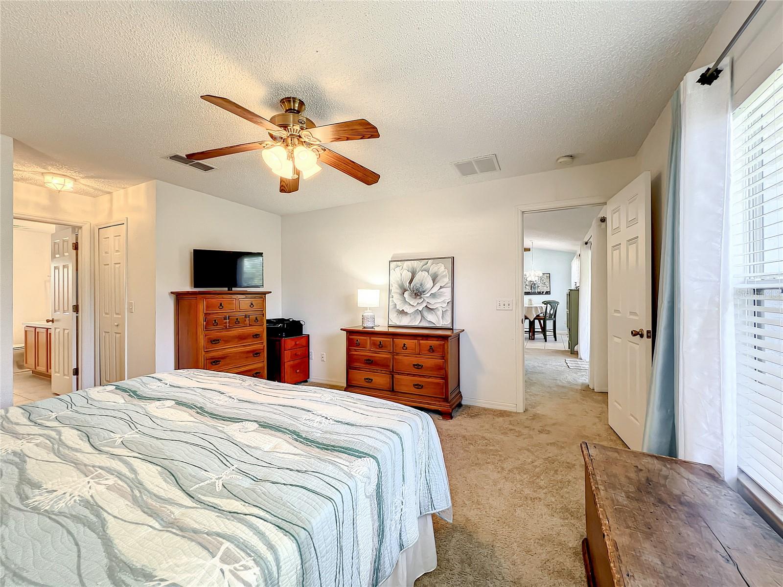 1407 ISLAND COVE DR, DELAND, FL, 32724