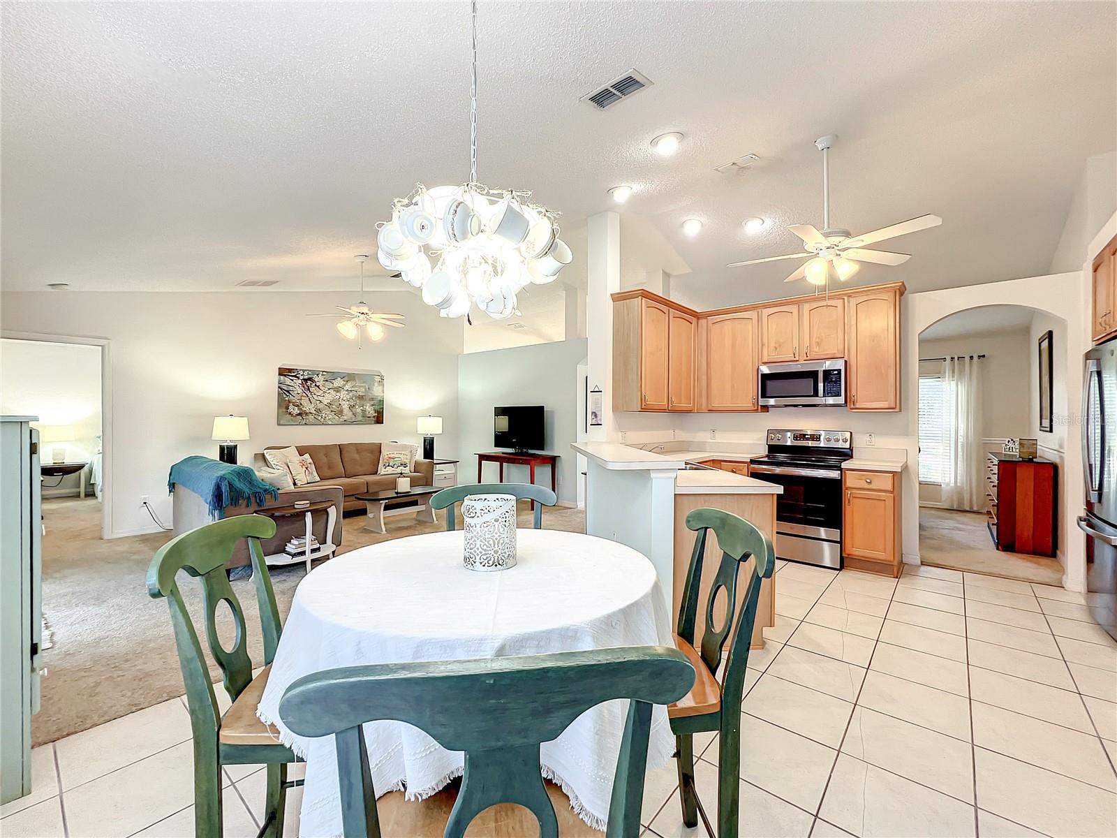 1407 ISLAND COVE DR, DELAND, FL, 32724