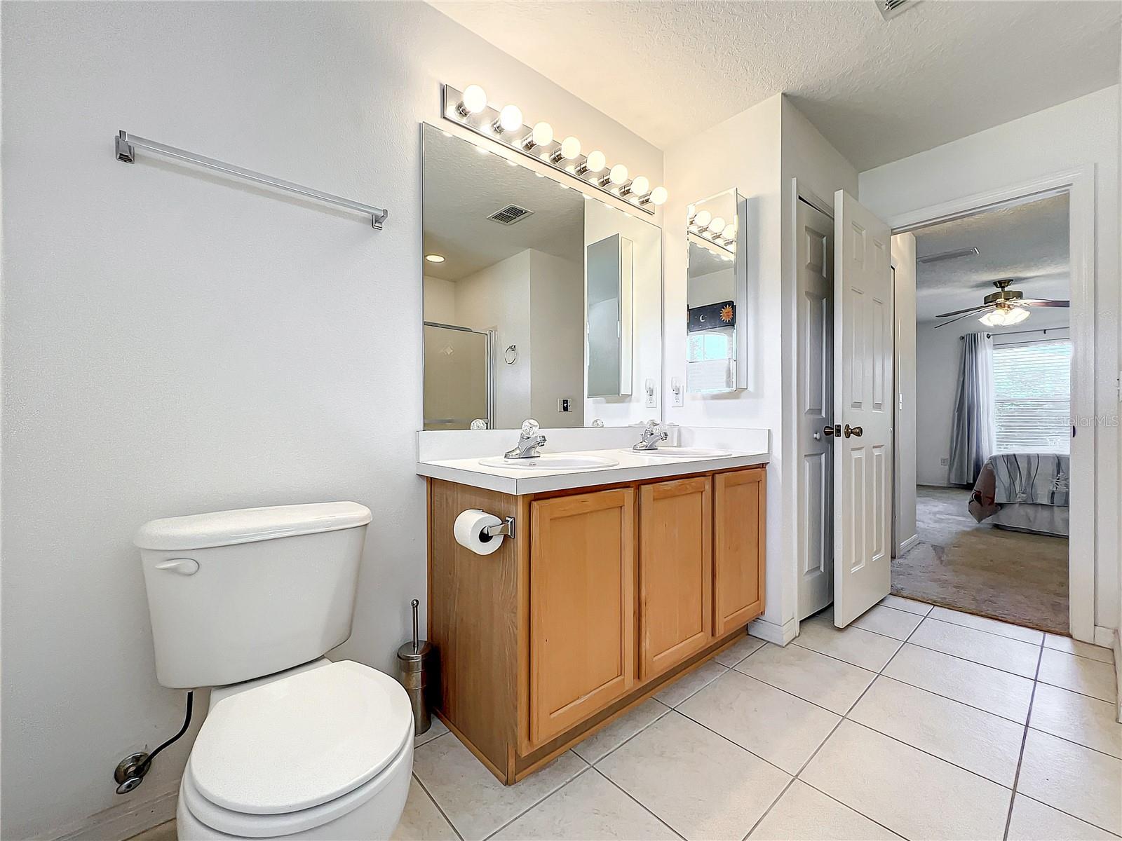 1407 ISLAND COVE DR, DELAND, FL, 32724