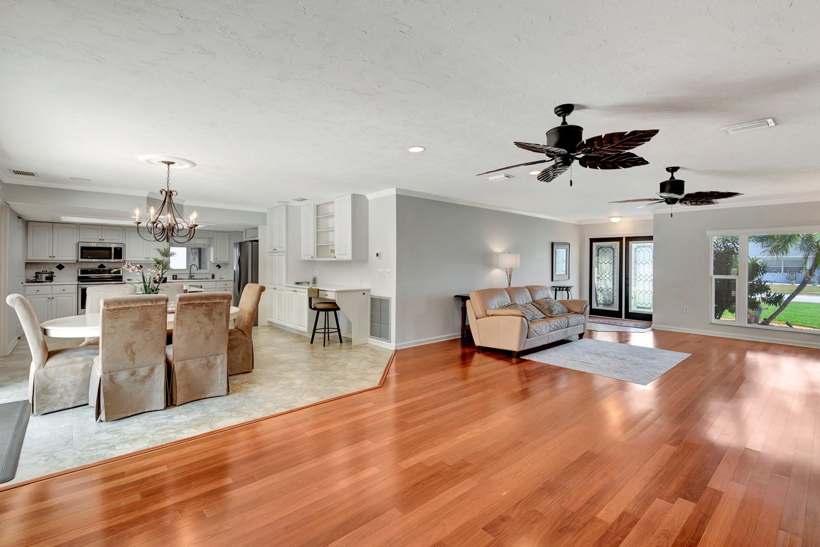 5209 26TH AVE W, BRADENTON, FL, 34209