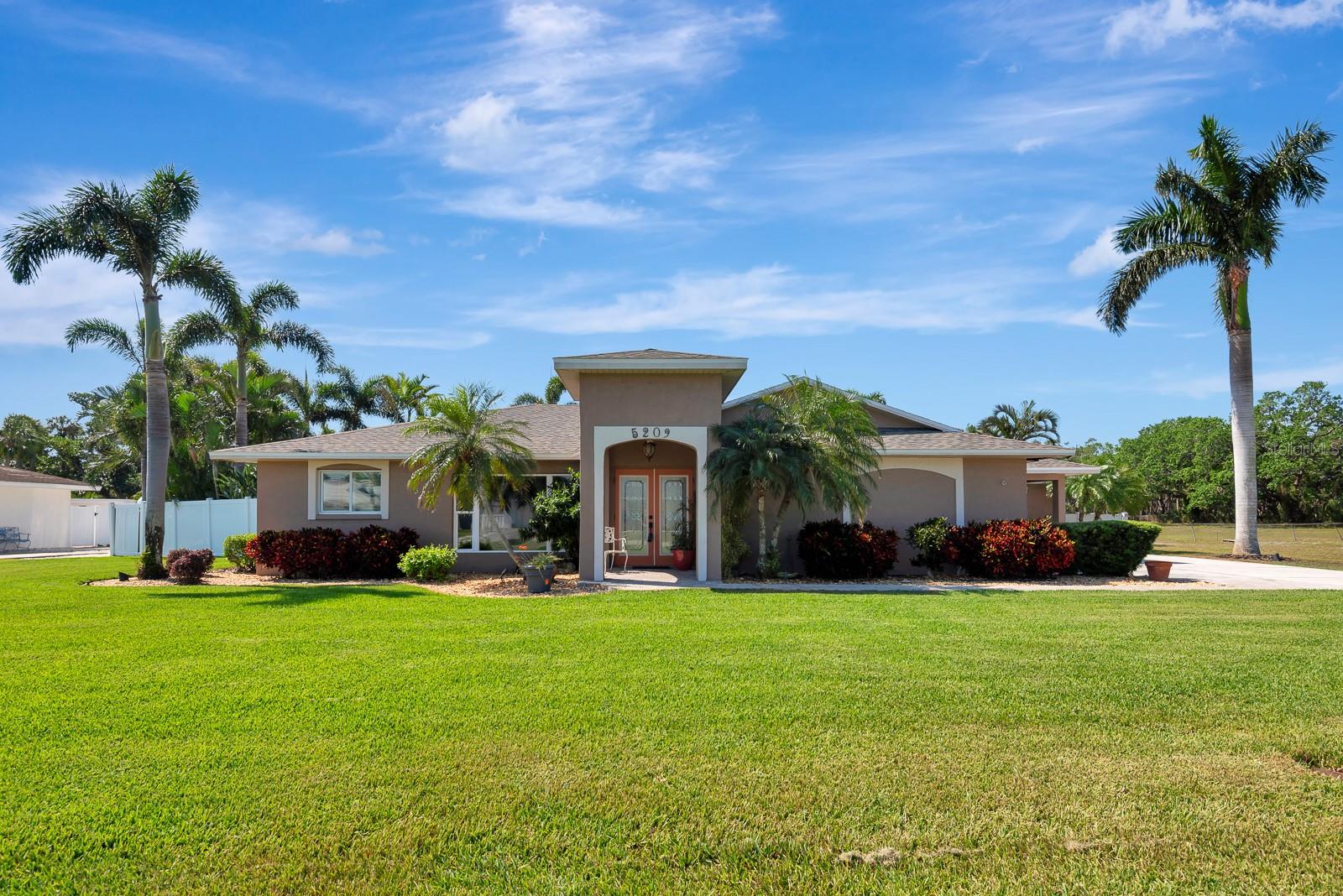 5209 26TH AVE W, BRADENTON, FL, 34209