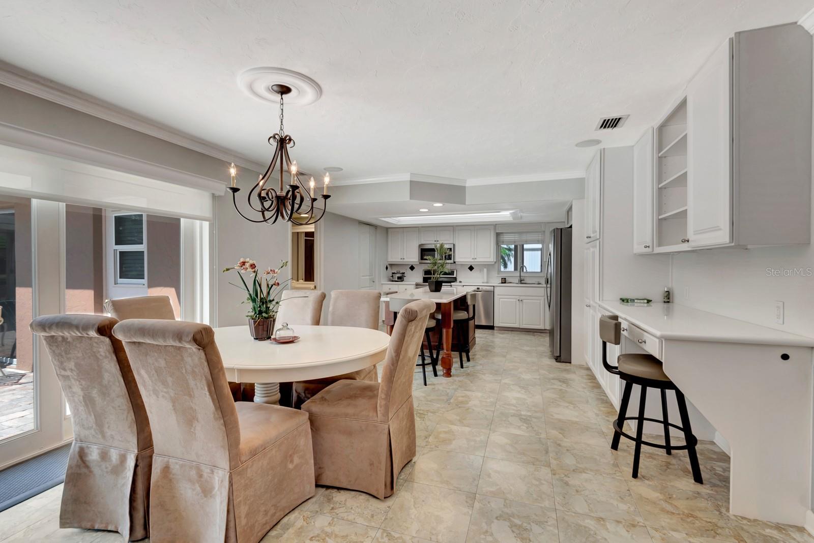 5209 26TH AVE W, BRADENTON, FL, 34209