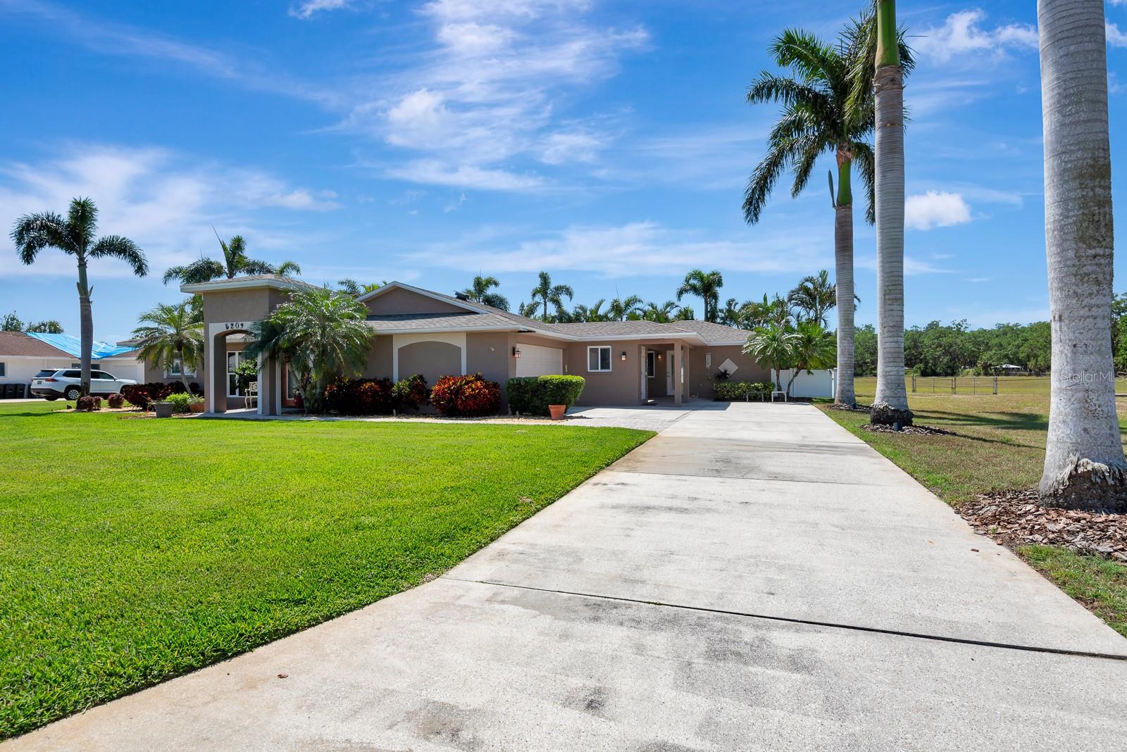 5209 26TH AVE W, BRADENTON, FL, 34209