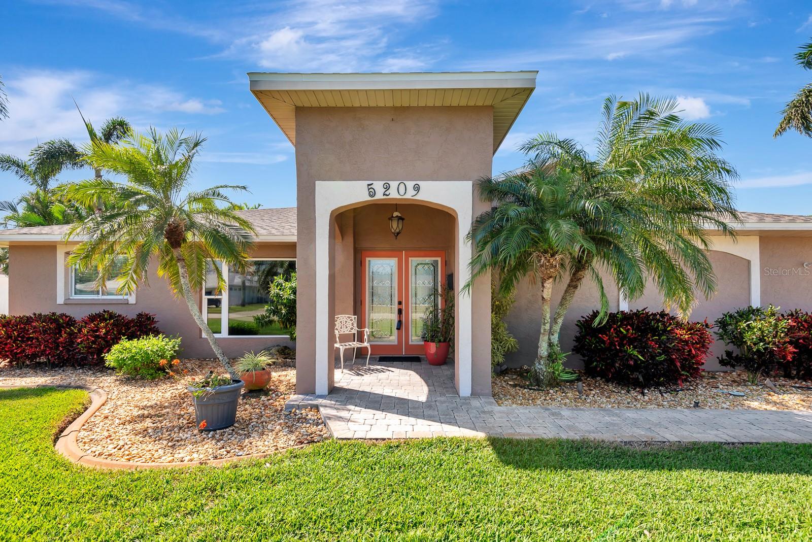 5209 26TH AVE W, BRADENTON, FL, 34209