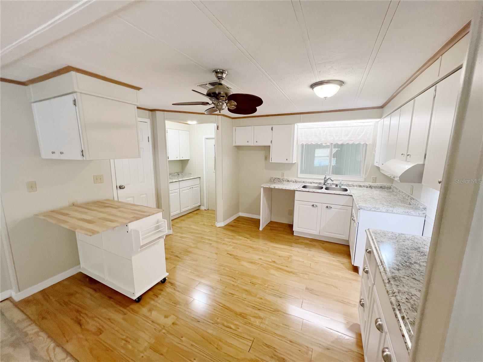 605 MICHIGAN BLVD #107, DUNEDIN, FL, 34698