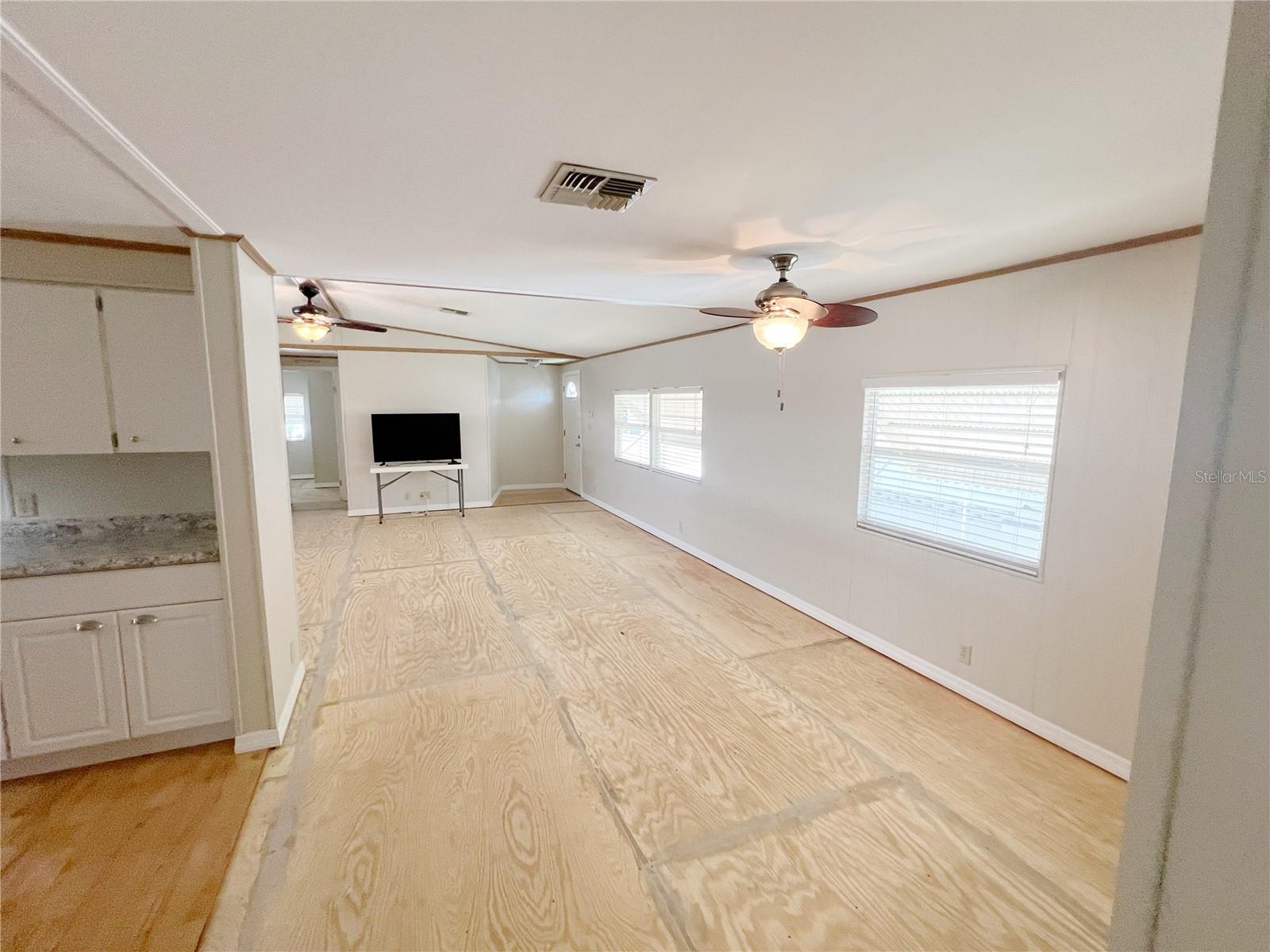 605 MICHIGAN BLVD #107, DUNEDIN, FL, 34698