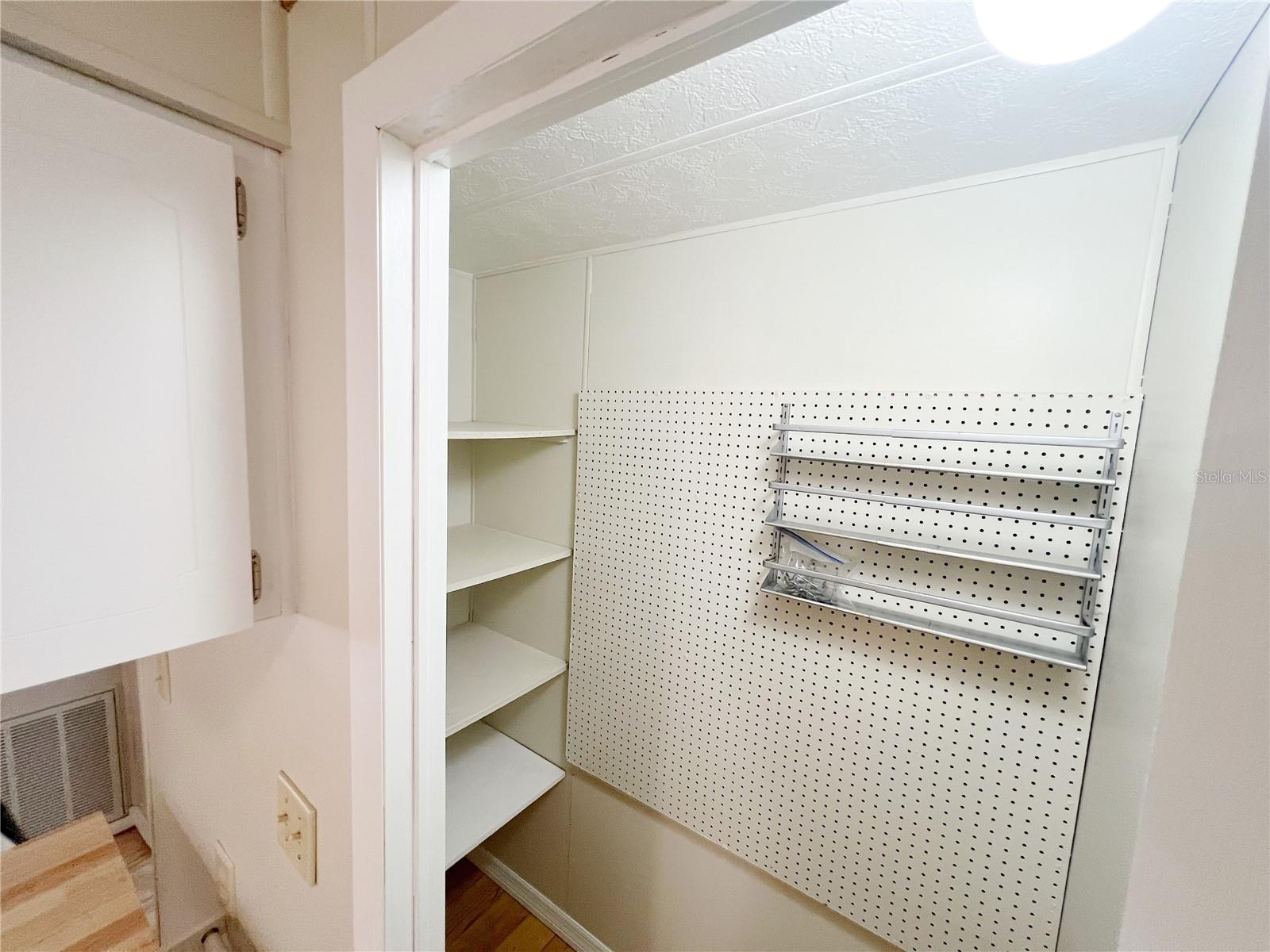 605 MICHIGAN BLVD #107, DUNEDIN, FL, 34698