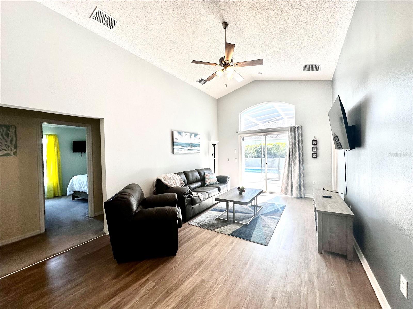 102 FOX LOOP, DAVENPORT, FL, 33837