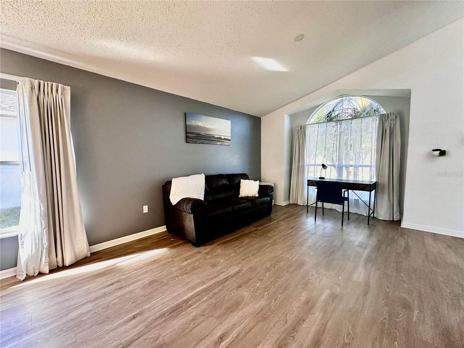 102 FOX LOOP, DAVENPORT, FL, 33837