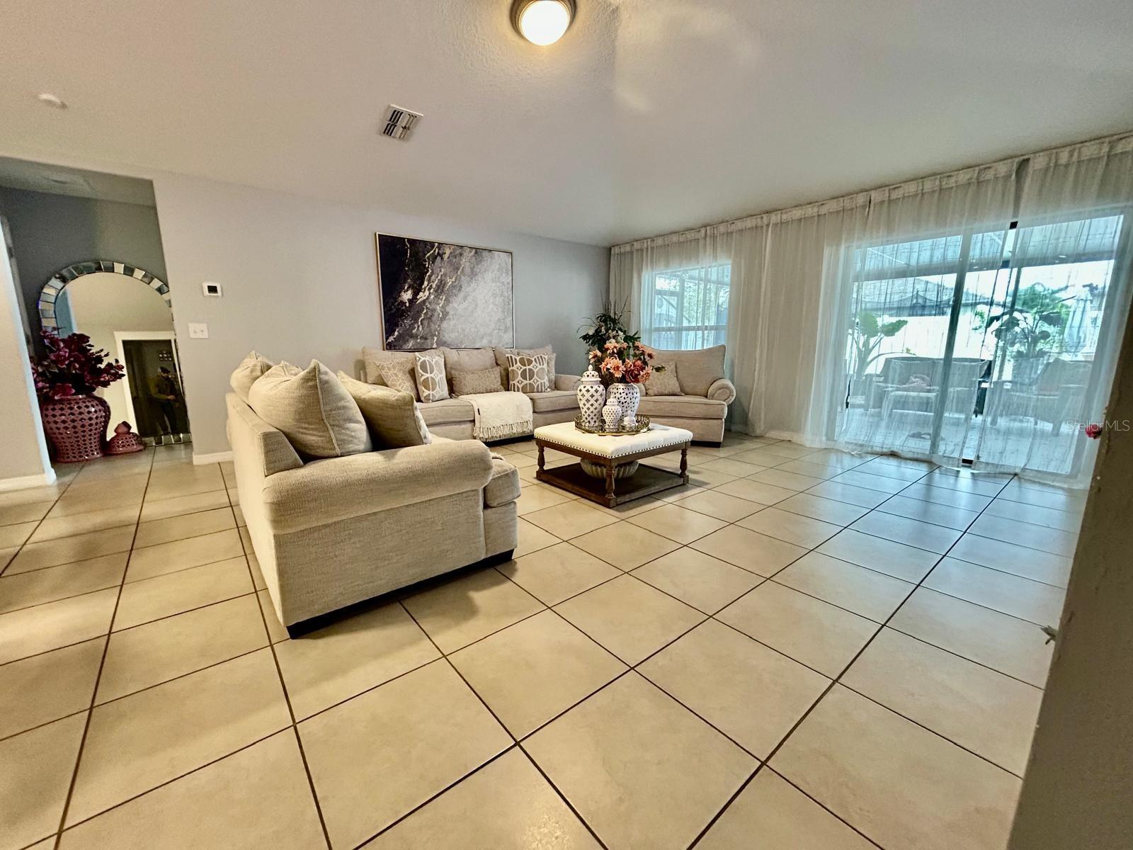 14015 ARBOR PINES DR, RIVERVIEW, FL, 33579