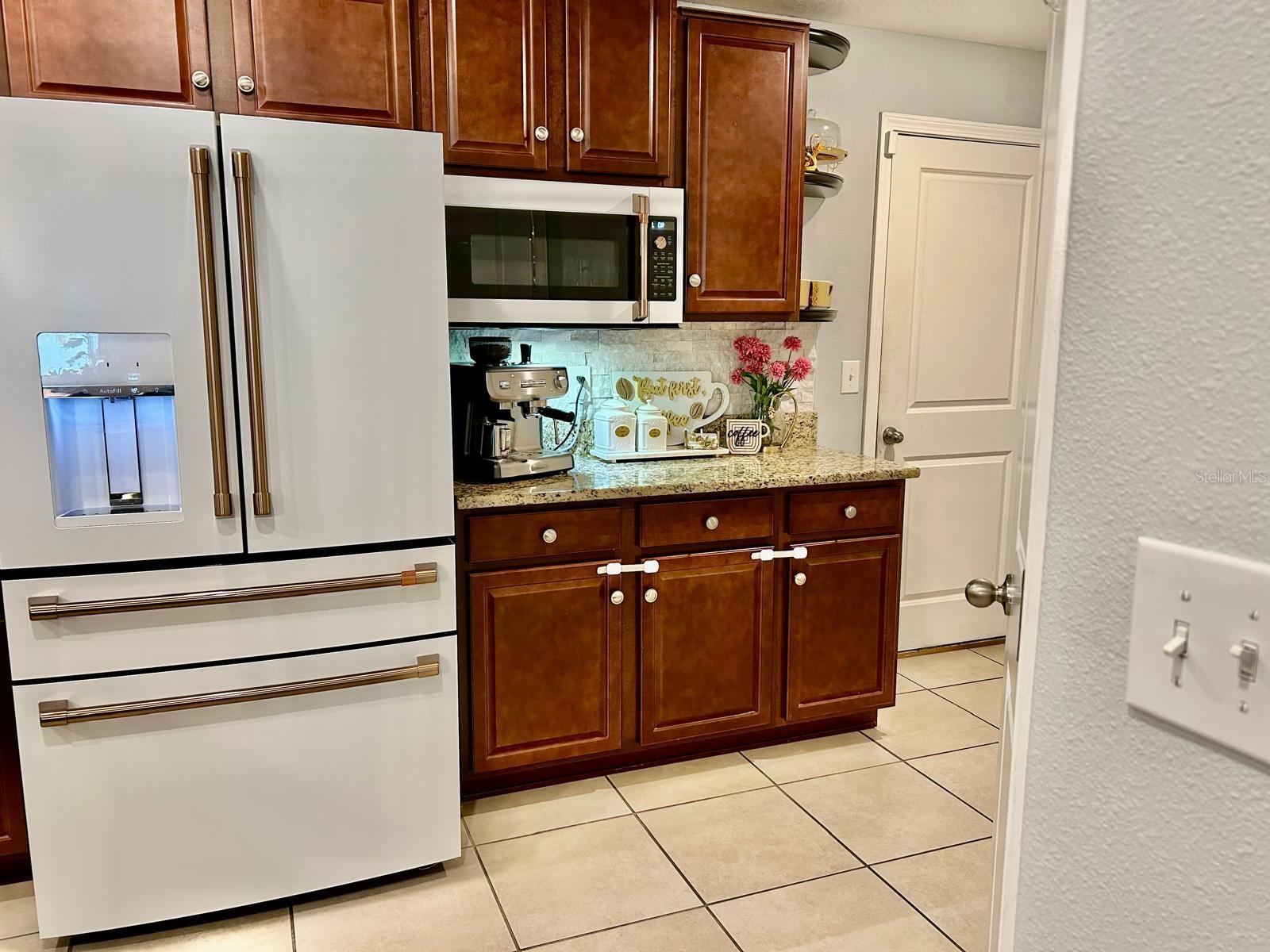 14015 ARBOR PINES DR, RIVERVIEW, FL, 33579